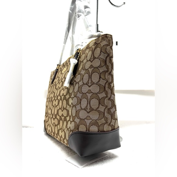 ❌SOLD! NWT! Coach Outline Sig Zip Tote Handbag Khaki/Brown Msrp:$250.00 - Picture 3 of 8